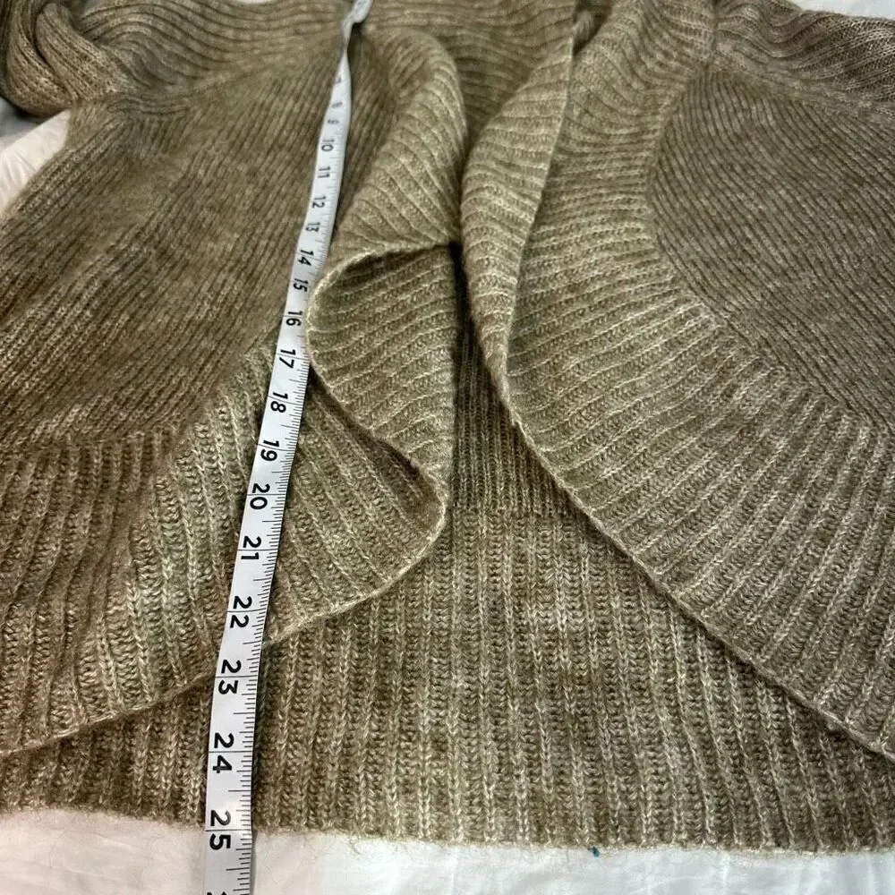 Chico’s Wool Mohair Blend‎ Tan Cardigan Sweater Womens Large Modern Cozy Casual